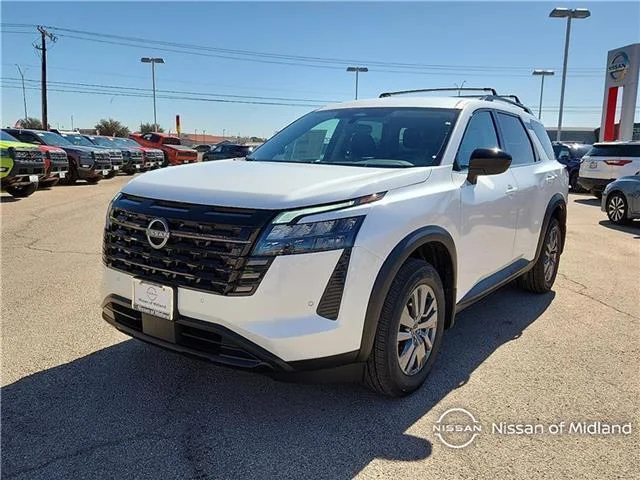 2026 Nissan Pathfinder SV Front-Wheel Drive