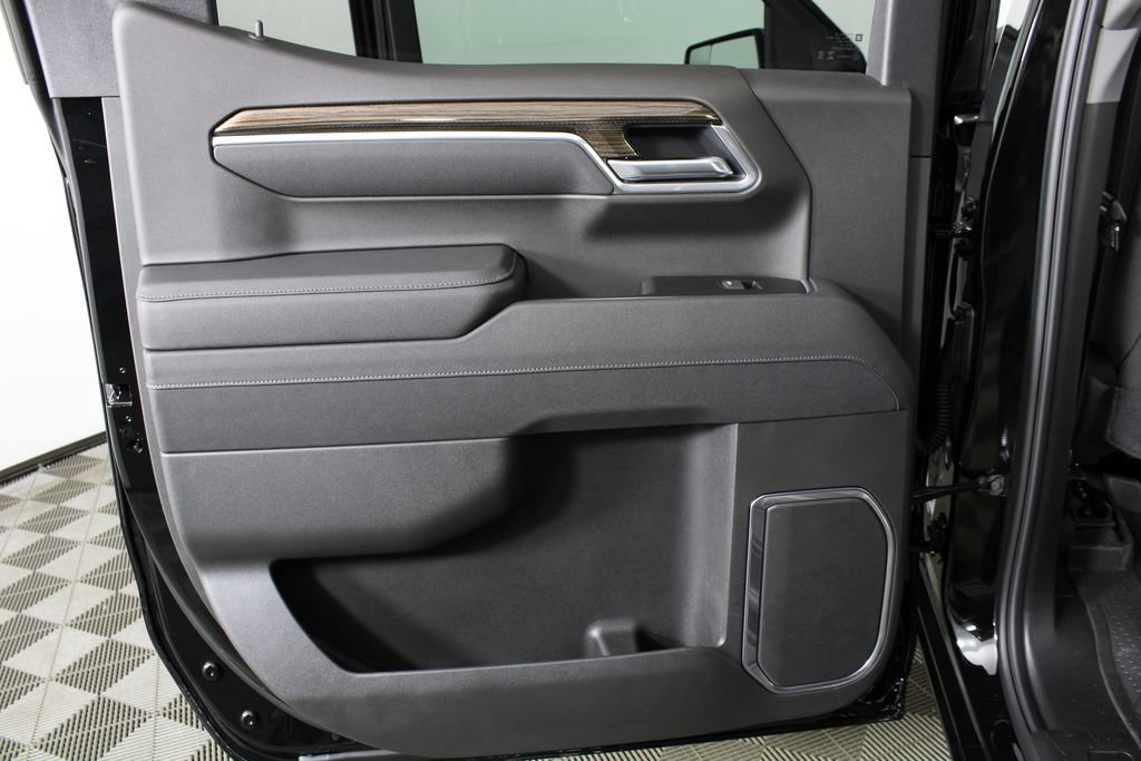 2026 Chevrolet Silverado 1500 LT - Photo 11