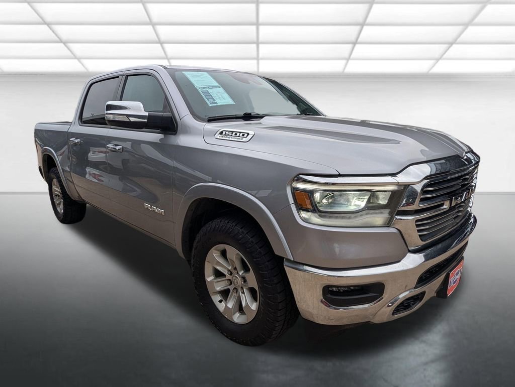2022 RAM 1500 Laramie 4x4 Crew Cab 5'7's photo