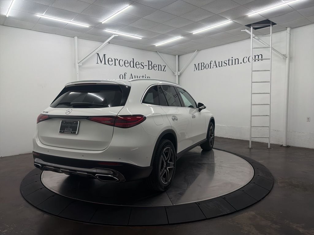 Used 2026 White Mercedes-Benz GLC 300 image 7