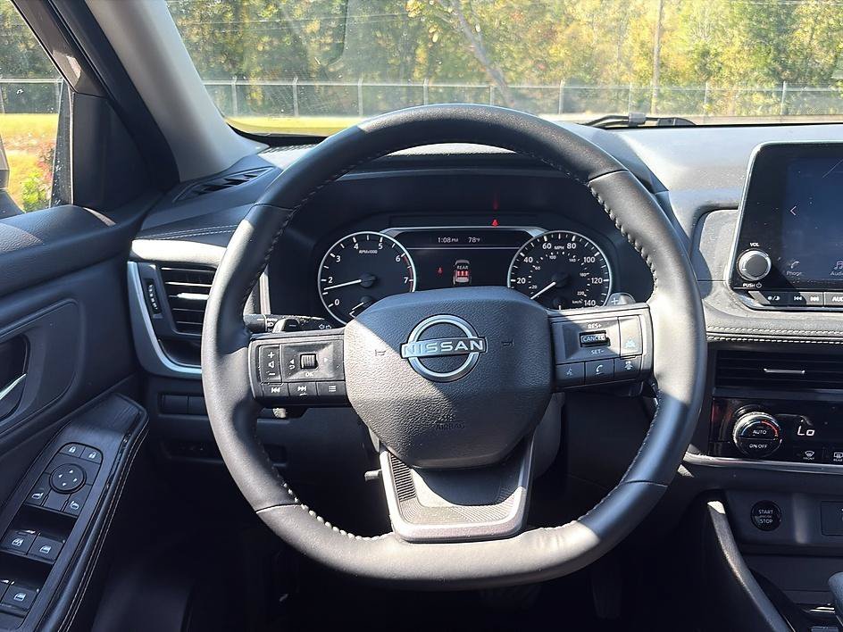 Used 2025 Baja Storm Metallic Nissan SV image 30