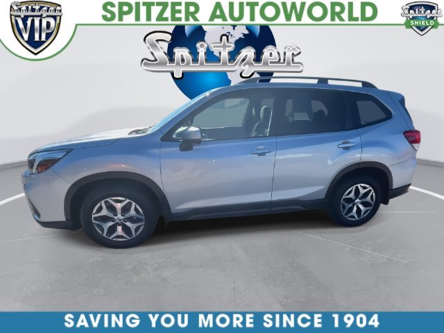Used 2021 Silver Subaru Premium image 9