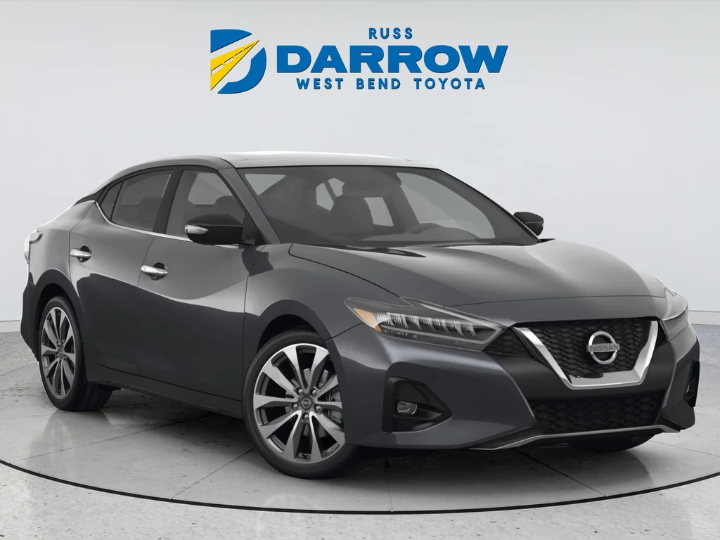 Used 2022 Gray Nissan Platinum image 7