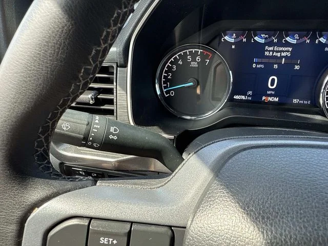 Used 2023 Silver Ford XLT image 33