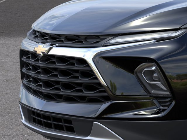 2026 Chevrolet Blazer photo 13 of 33