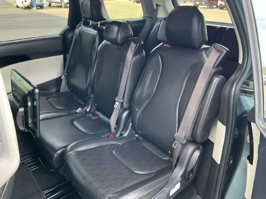 Used 2022 Blue Kia SX image 28