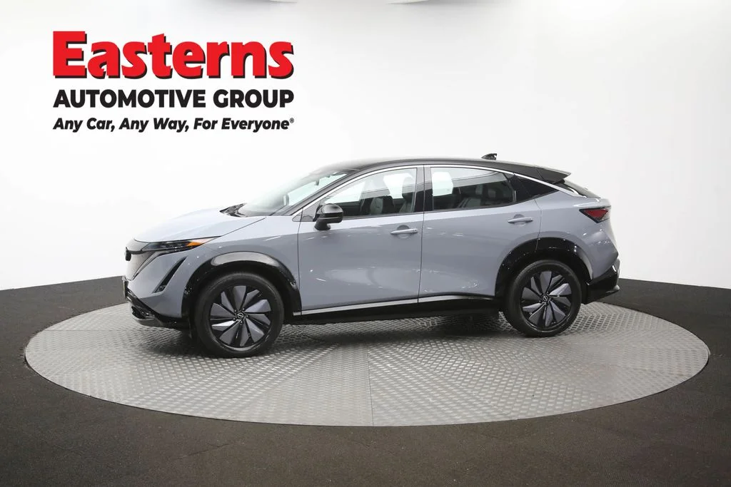 Used 2023 Gray Nissan ENGAGE image 58
