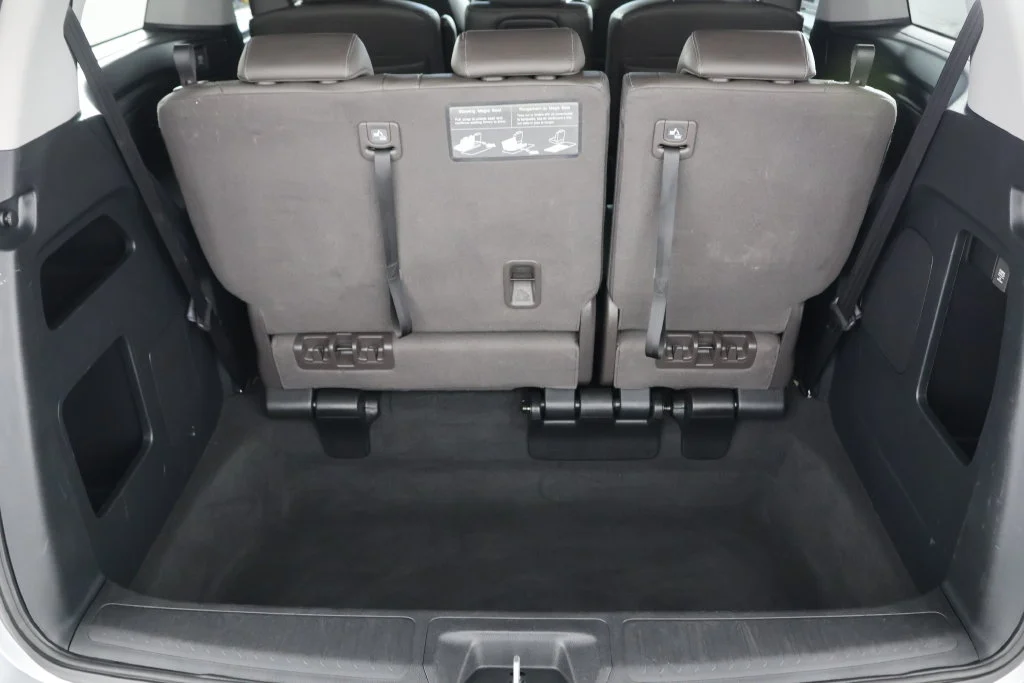 Used 2023 Lunar Silver Metallic Honda EX-L image 23
