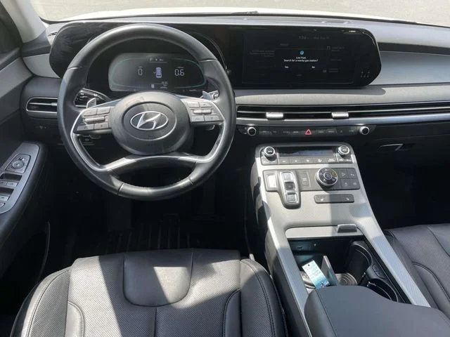 Used 2023 White Hyundai SEL image 13