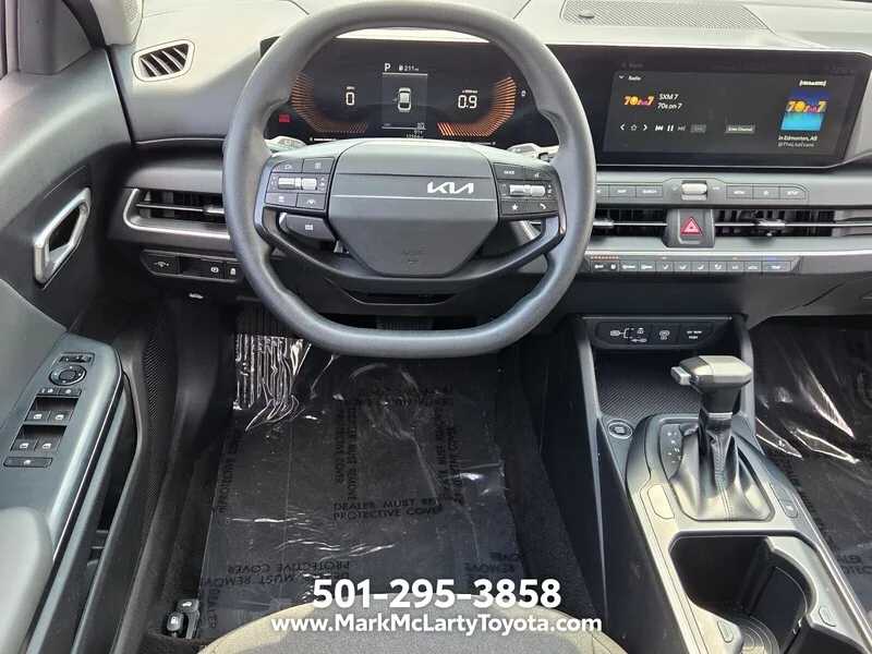 Used 2025 Deep Sea Blue KIA LXS FWD image 11