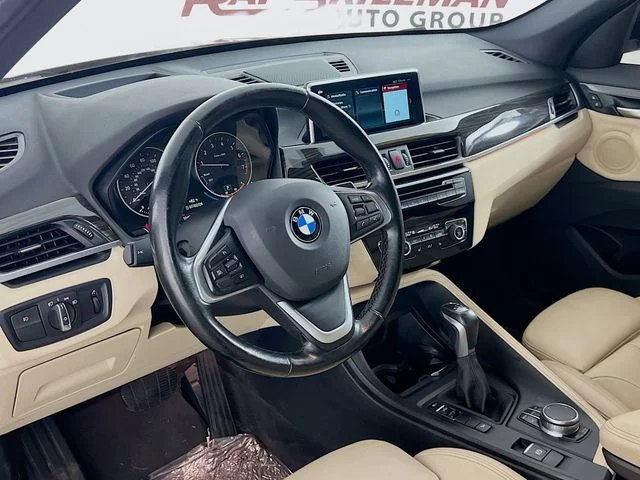 Used 2018 Black BMW xDrive28i image 35