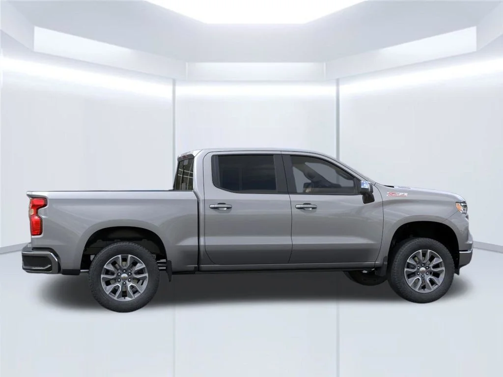New 2026 Gray Chevrolet LT image 8