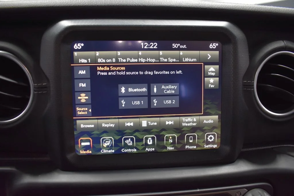 Used 2021 Green Jeep Overland image 22