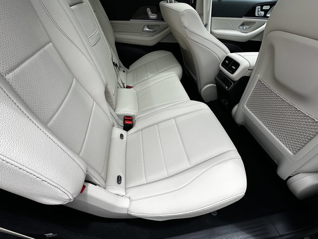 New 2026 Black Mercedes-Benz GLS 450 image 55