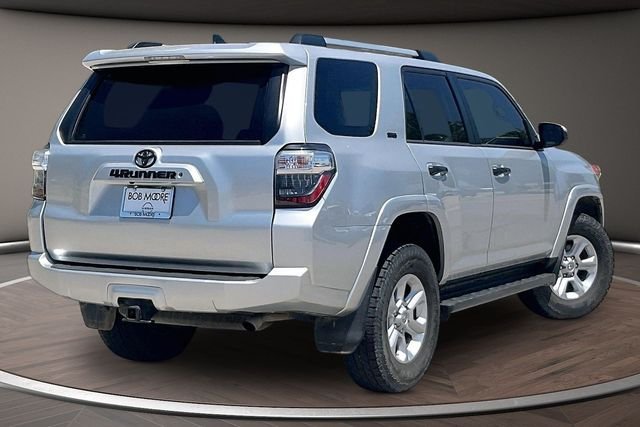 Used 2020 Silver Toyota SR5 image 2