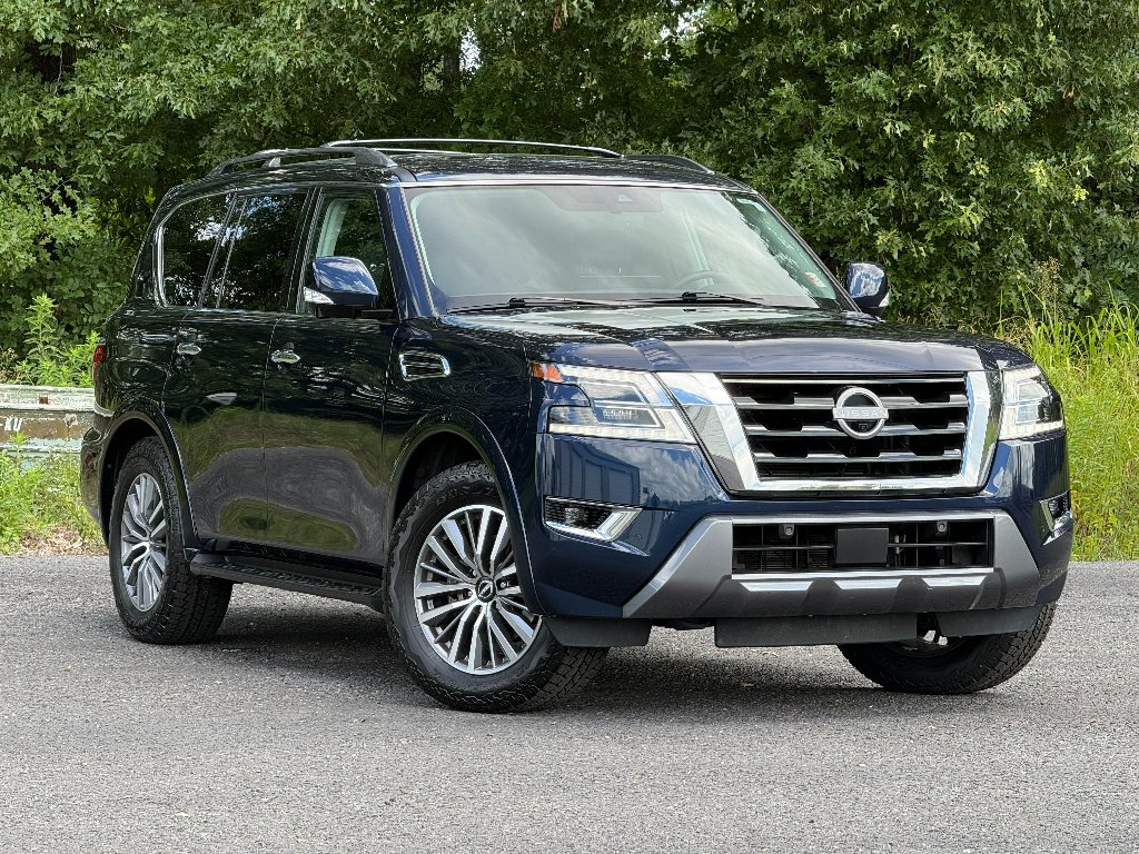 Used 2023 Blue Nissan SL image 12