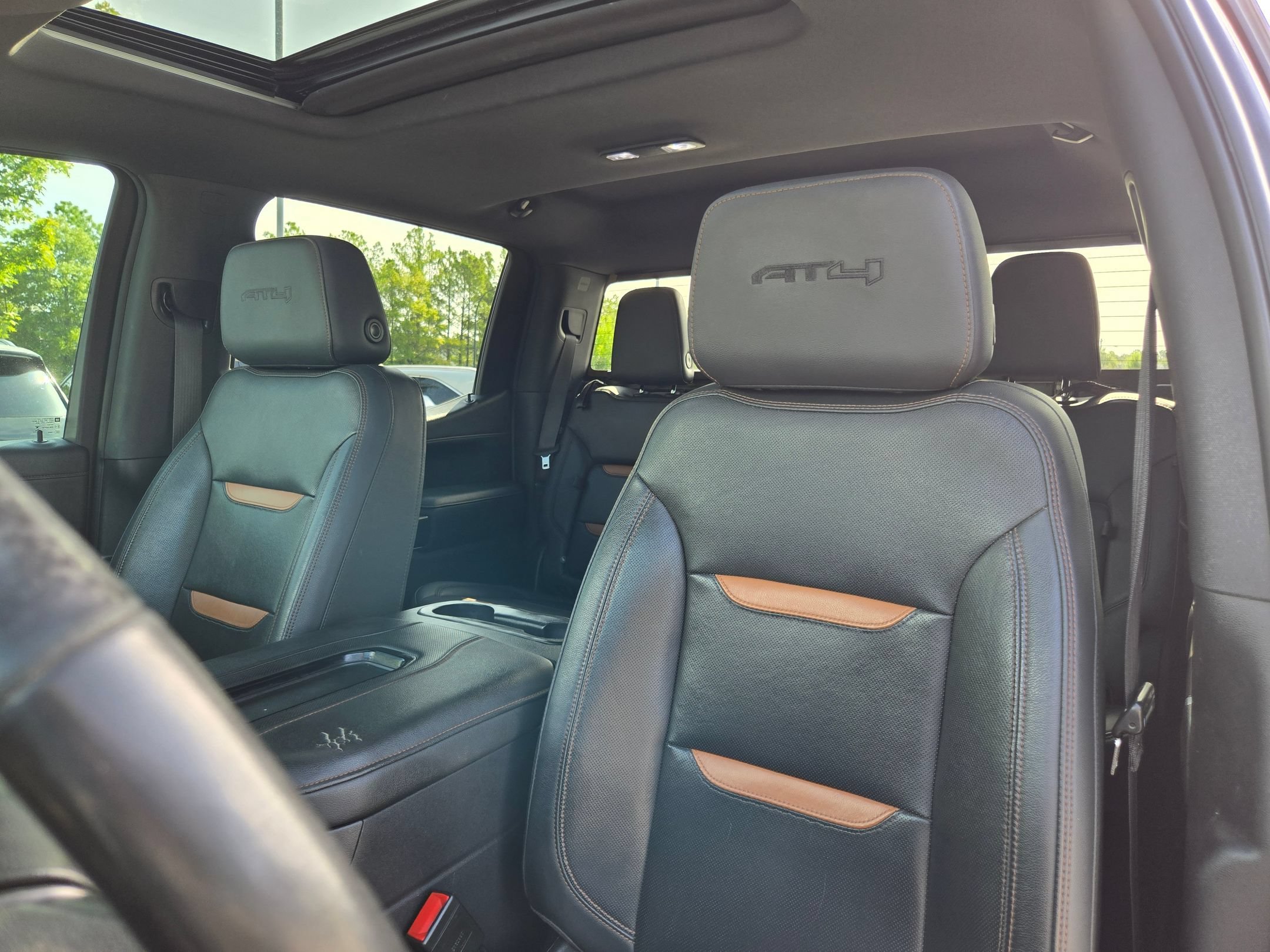Used 2020 Onyx Black GMC AT4 image 24