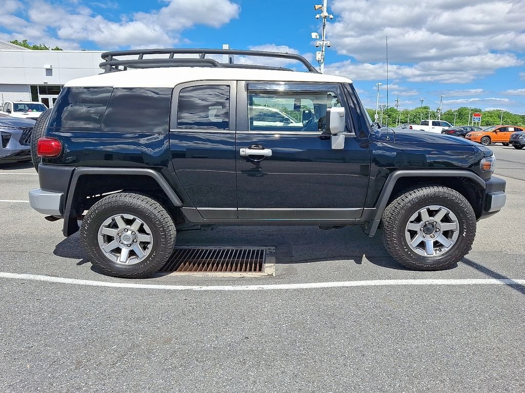 Used 2014 Black Toyota Base image 8