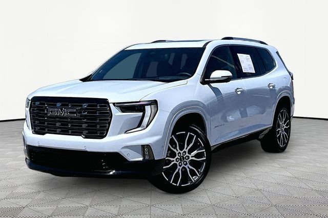 Used 2026 White GMC Denali Ultimate image 1