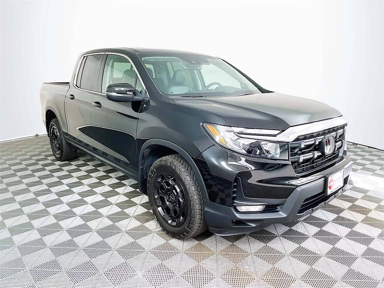 2025 Honda Ridgeline RTL+ AWD's photo