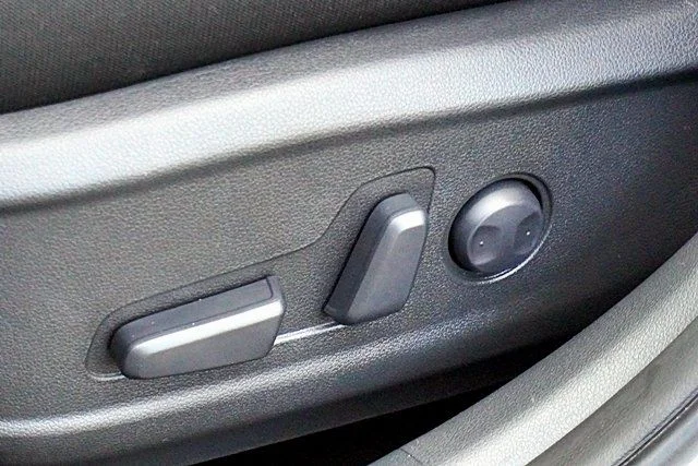 Used 2022 White Hyundai N Line image 21