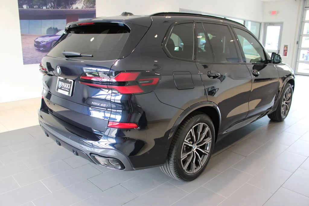 New 2026 Carbon Black Metallic BMW xDrive40i image 18