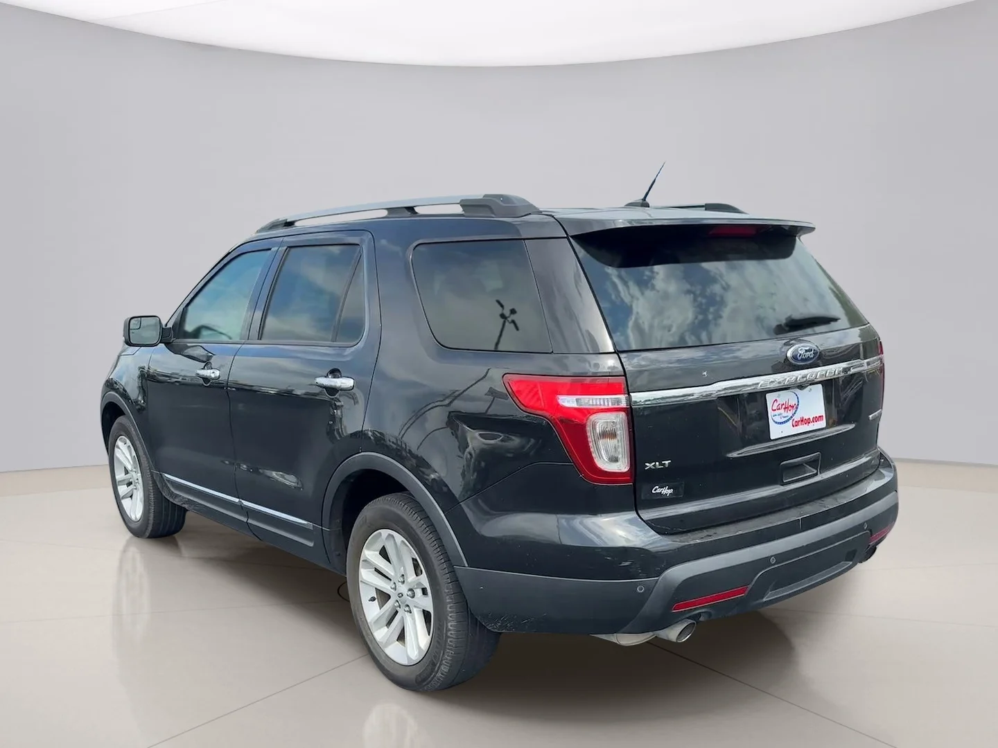 Used 2015 Black Ford XLT image 3