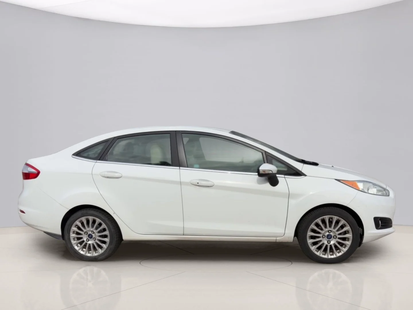 Used 2014 White Ford TITANIUM image 6