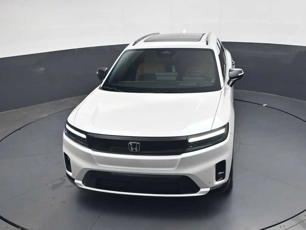 Used 2024 Snowfall Pearl Honda Elite image 22