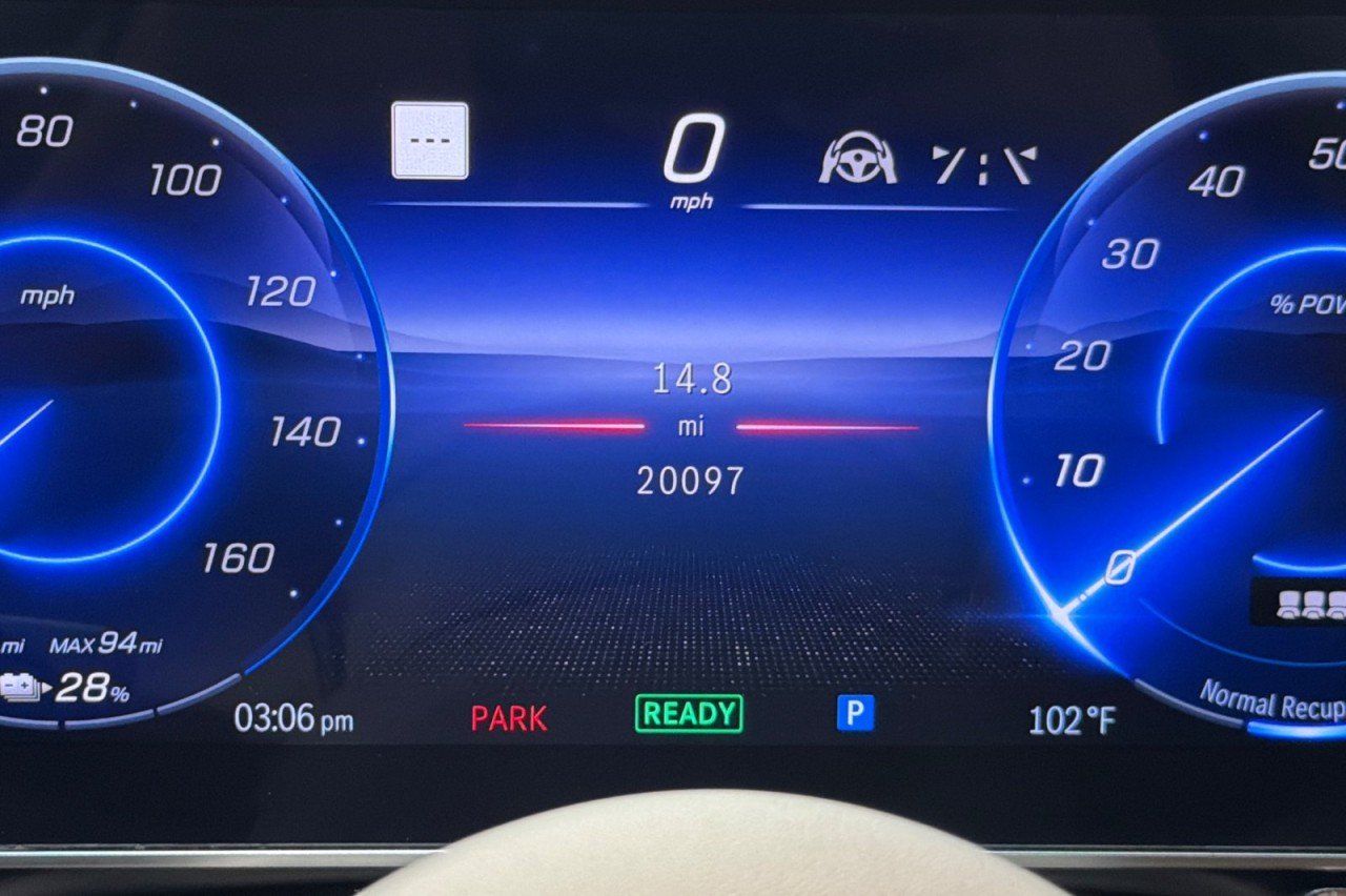 Certified Used 2023 Polar White Mercedes-Benz EQS 450 image 24