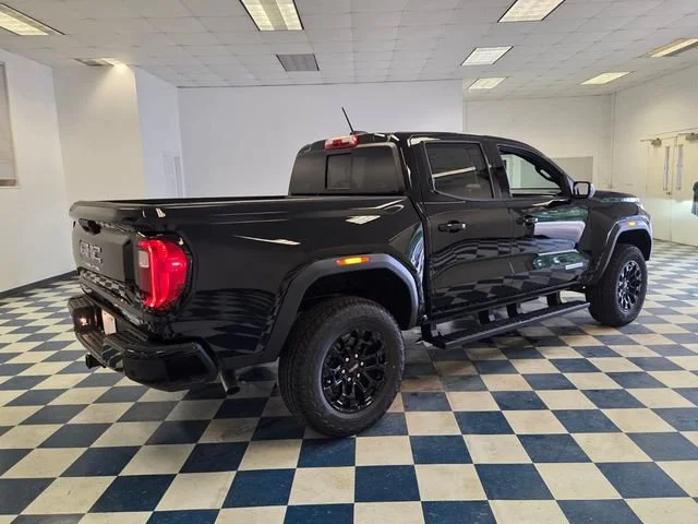 New 2026 Onyx Black GMC Elevation image 15