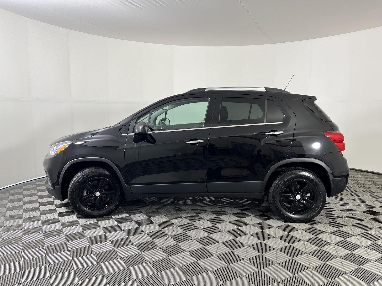Used 2019 Black Metallic Chevrolet LT image 24