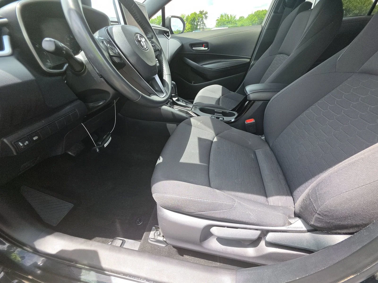 Used 2024 Midnight Black Metallic Toyota SE image 5