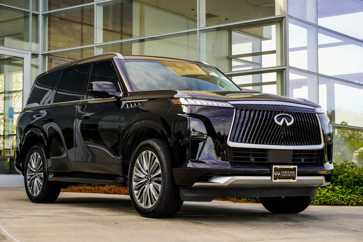 Used 2025 Black INFINITI SENSORY image 7