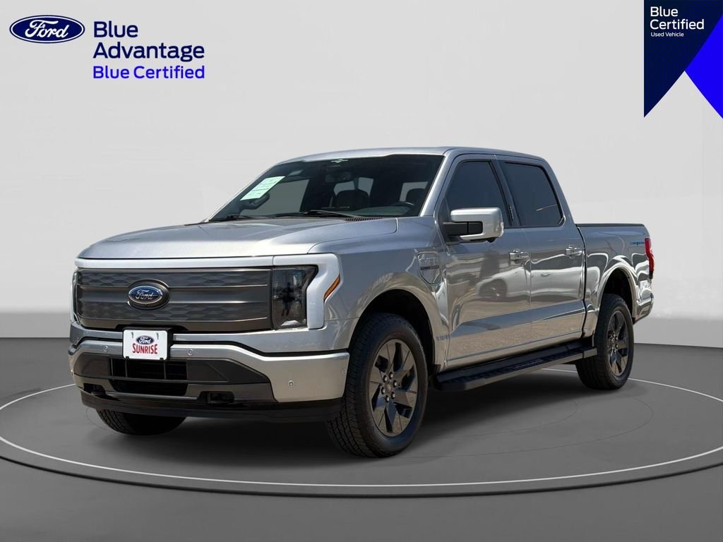 2023 Ford F-150 Lariat 4x4 SuperCrew 5-1/2 Box's photo