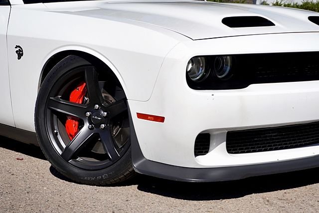 Used 2019 White Dodge SRT Hellcat Redeye image 3