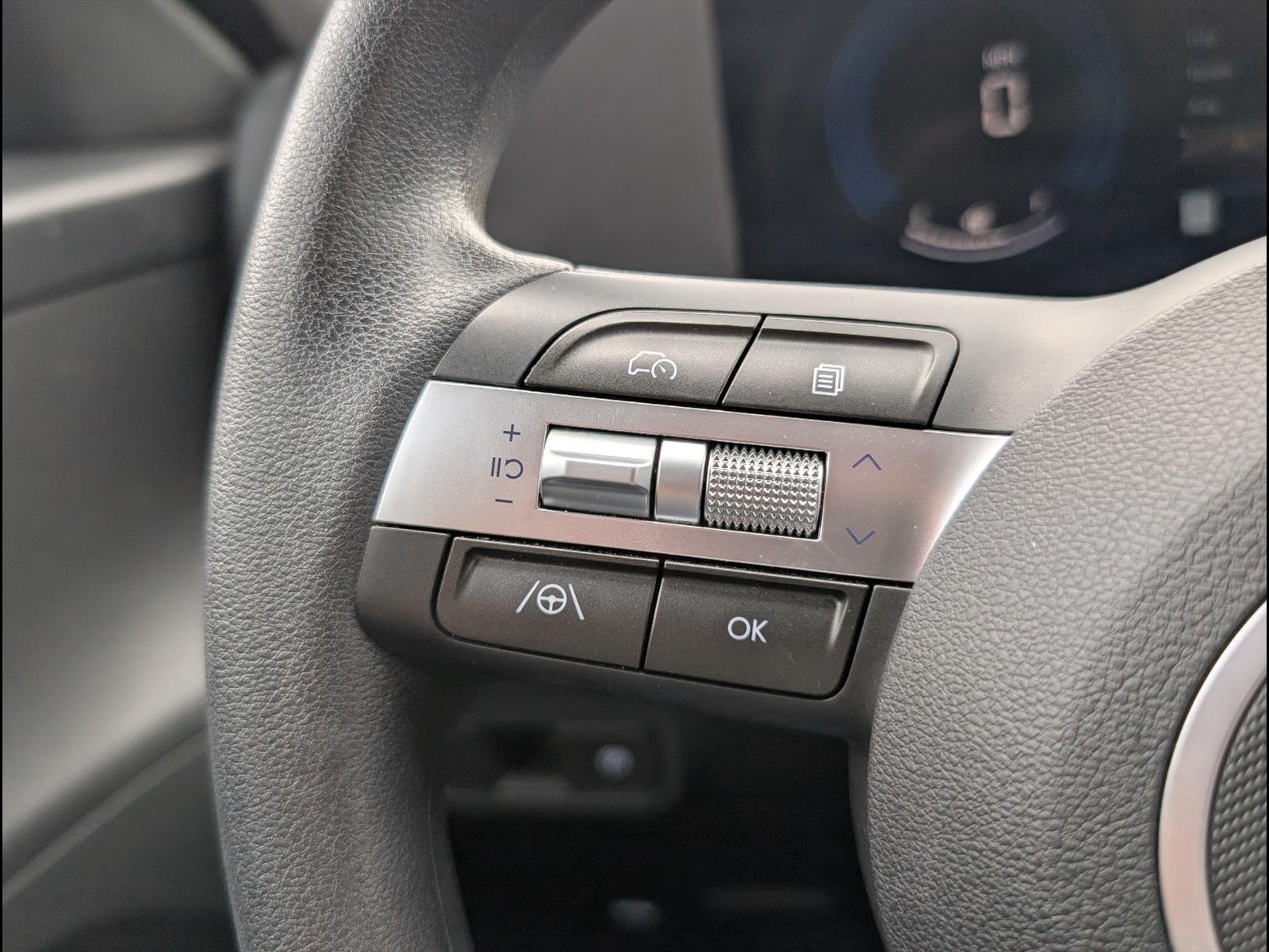 2024 Hyundai Kona SE - Photo 21