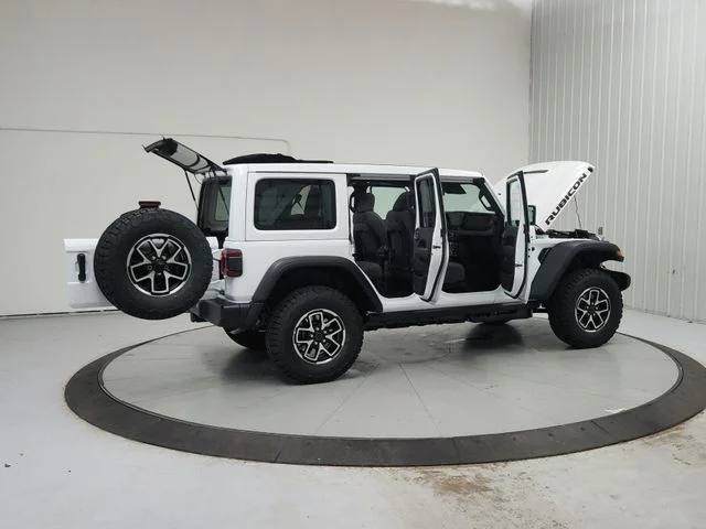 New 2026 Bright White Clearcoat Jeep Rubicon image 15
