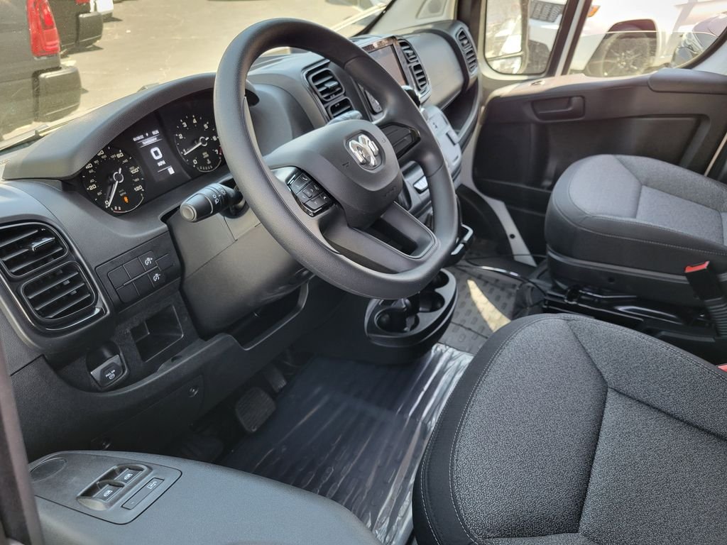 2026 Ram ProMaster Cargo Van photo 3