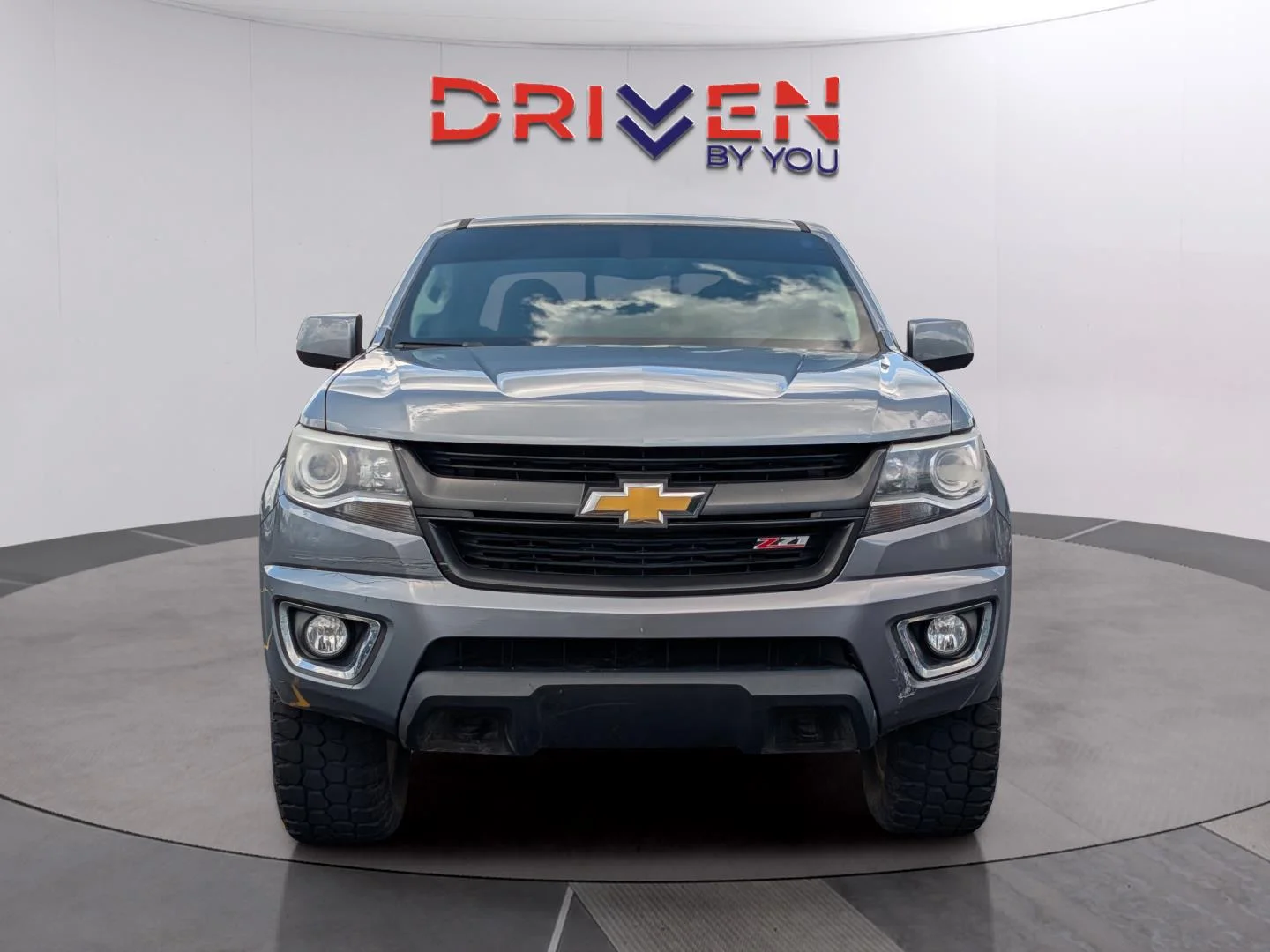 Used 2018 SATIN STEEL METALLIC Chevrolet 4WD Z71 image 9