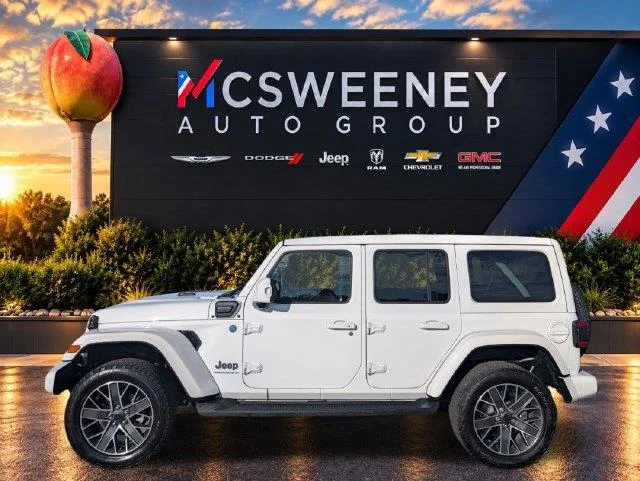Used 2024 Black Jeep High Altitude image 2