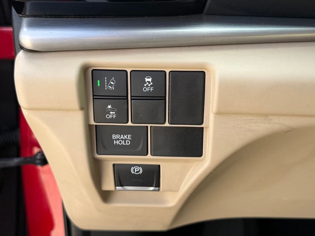 Used 2020 Performance Red Pearl Acura Base image 26