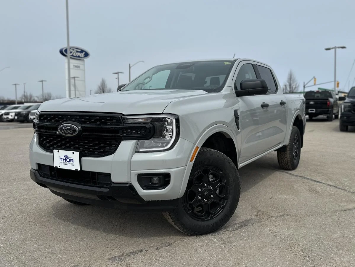 New 2026 White Ford XLT image 1