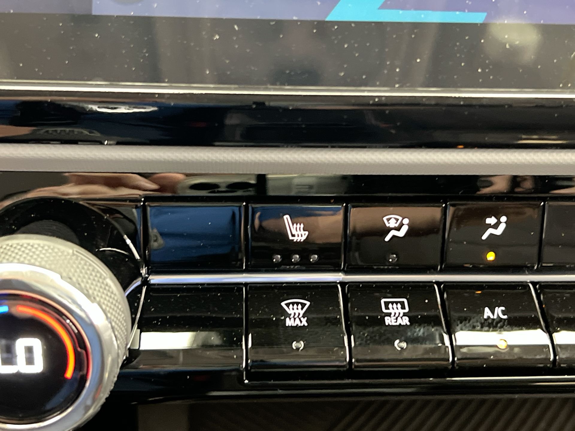 2027 Chevrolet Bolt LT - Photo 72