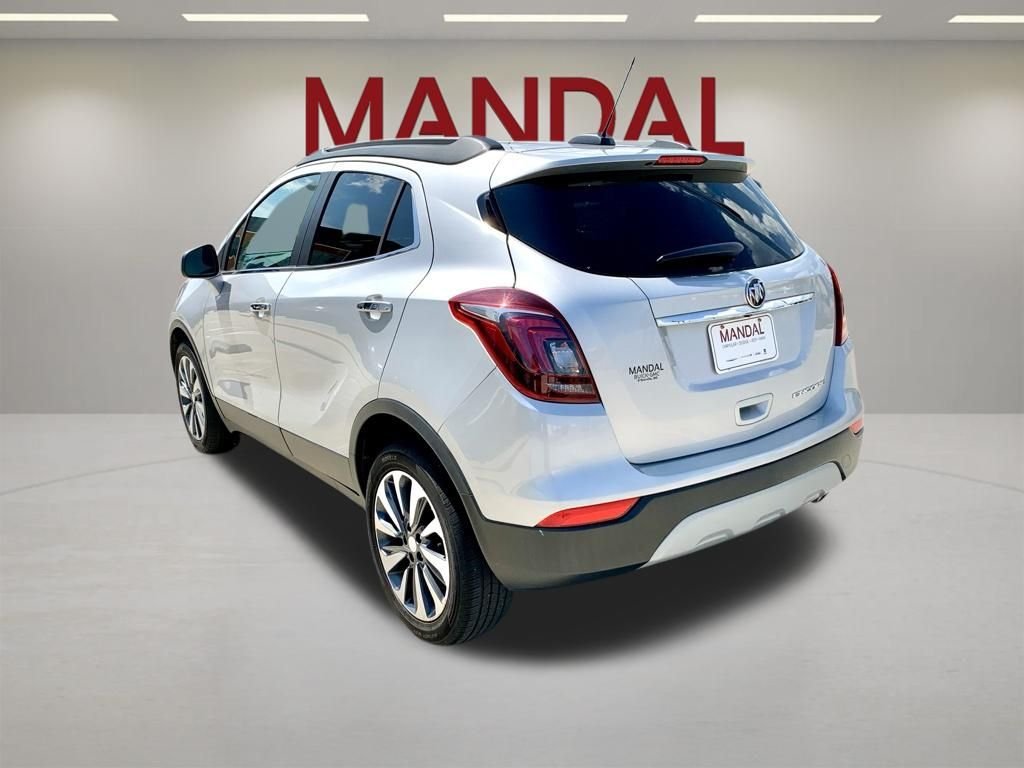 Used 2021 Silver Buick Preferred image 7