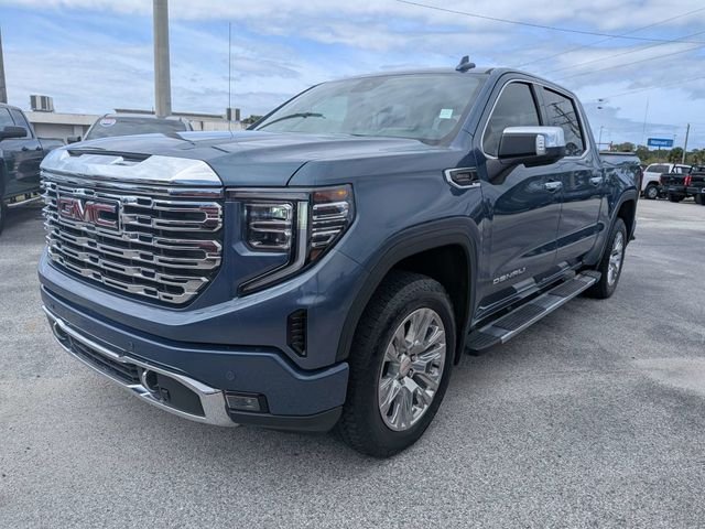 Used 2024 Blue GMC Denali image 7
