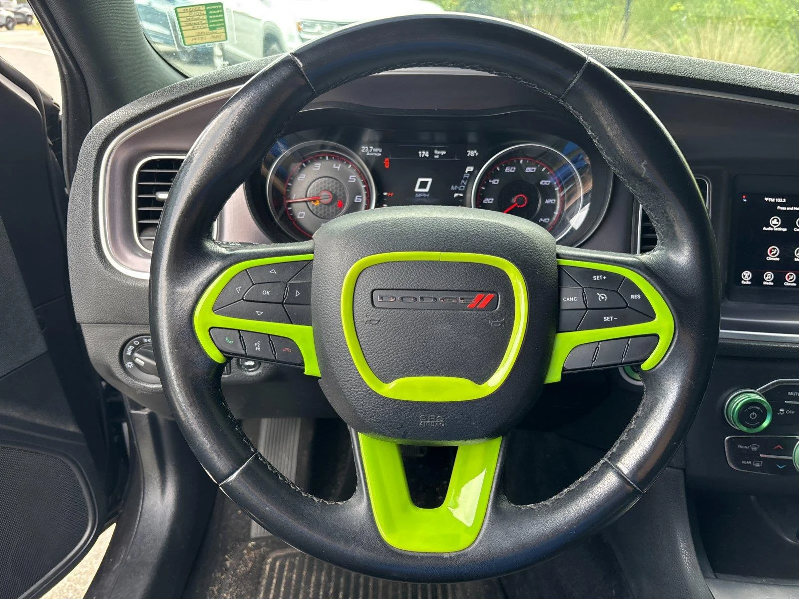 Used 2019 Granite Pearlcoat Dodge SXT image 17