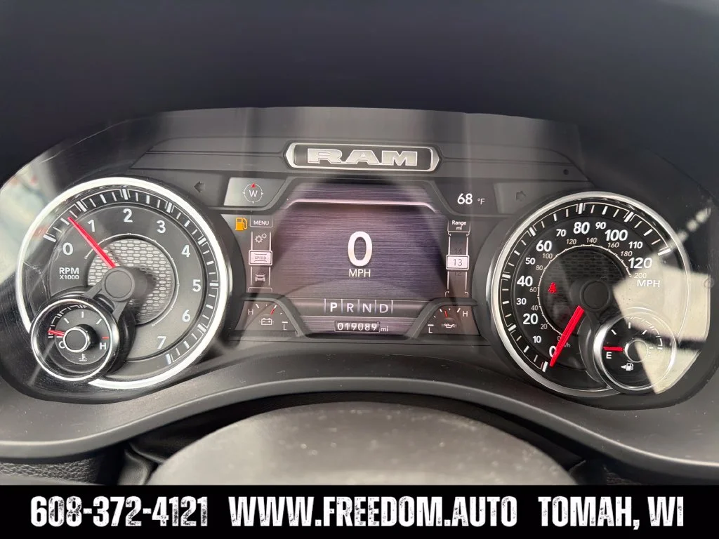 Used 2023 Billet Silver Metallic Clearcoat Ram Laramie image 17