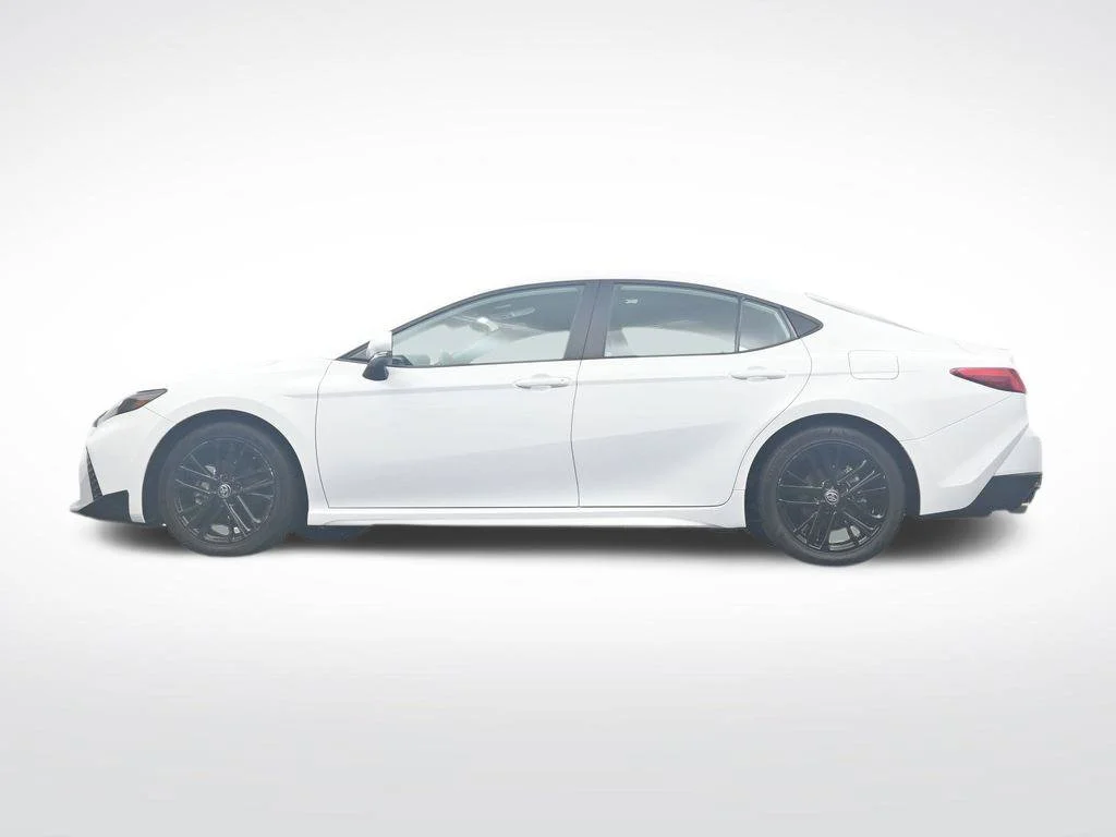 Used 2025 White Toyota SE image 37
