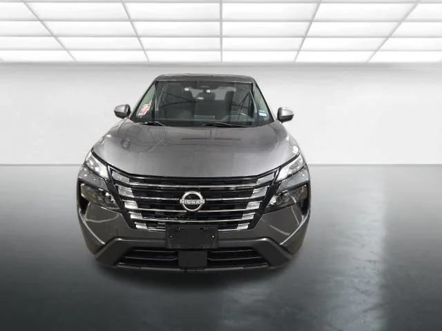 Used 2024 Gray Nissan SV image 9